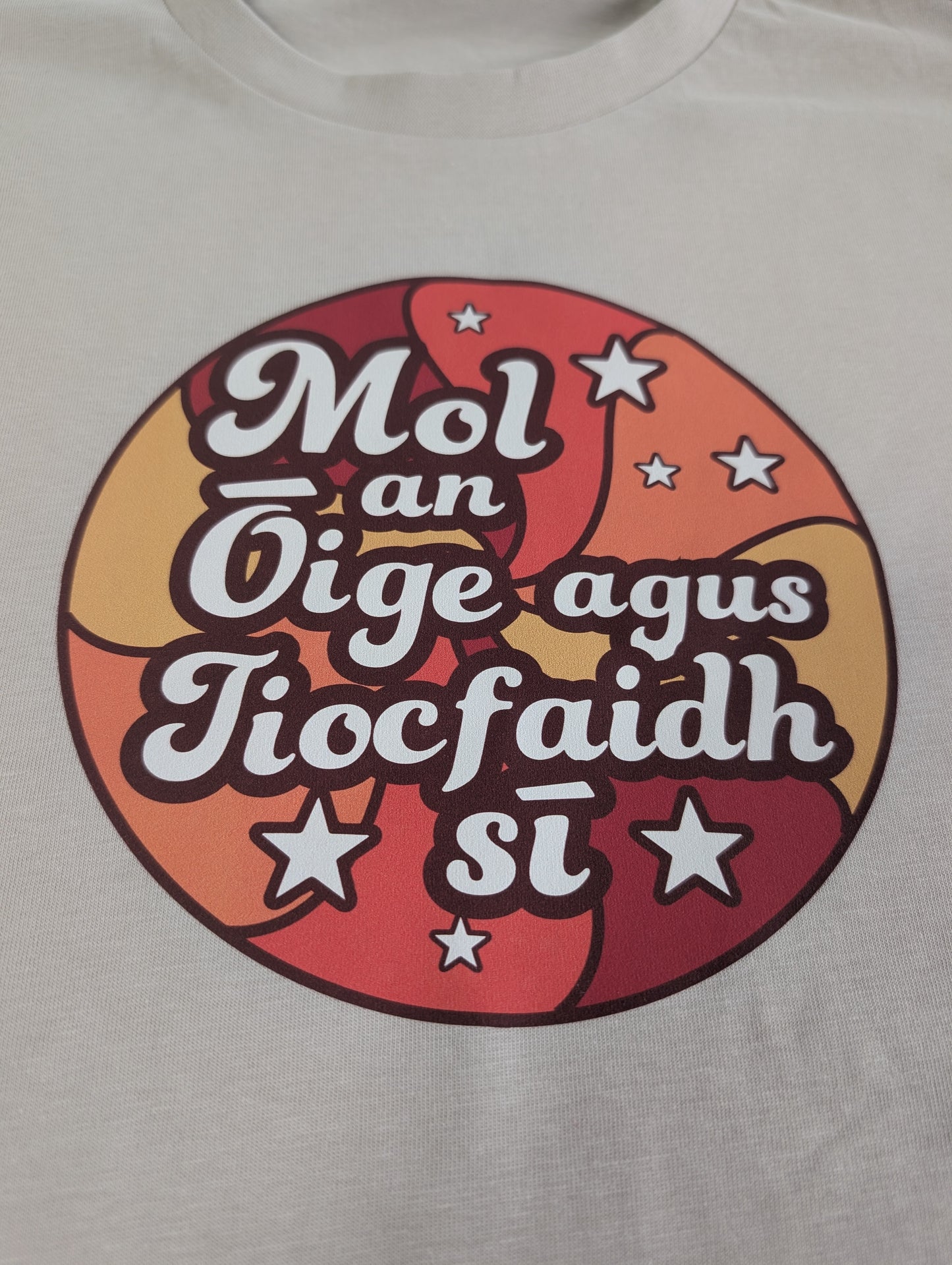 Mol an Óige T-Shirt