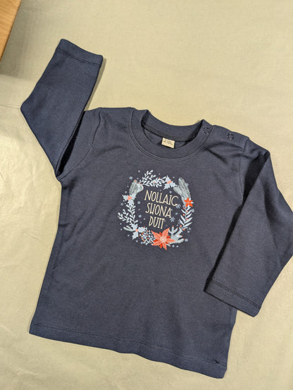 Nollaig Shona Long Sleeved Top